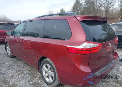 2015 Toyota Sienna Le 8 Passenger from USA, damaged, VIN 5TDKK3DC6FS680775